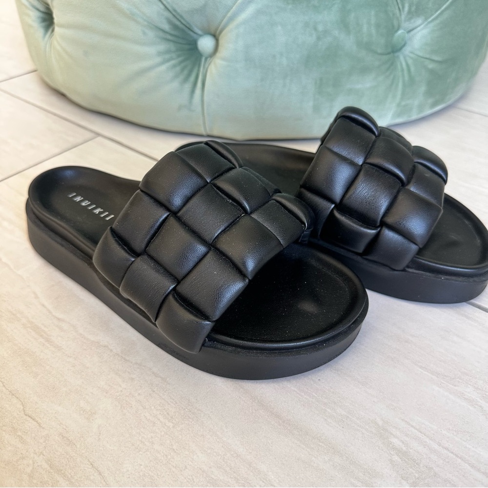 INUIKII Black Leather Slide Sandals, Size 36 (US 6) 🖤